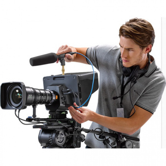 Видеокамера Blackmagic Design Studio Camera 4K 2